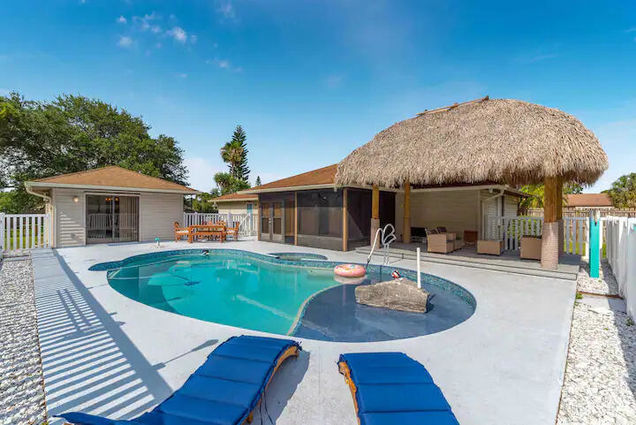 2550 SE Calais Street Port Saint Lucie, FL House Active - Photo 1 of 21. Opens carousel modal