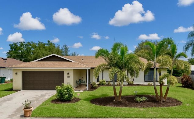 507 NW Azalea Avenue Port Saint Lucie, FL House Active - Photo 1 of 26. Opens carousel modal