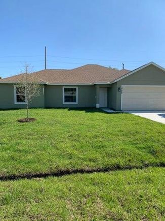 1726 SE Minorca Avenue Port Saint Lucie, FL House Active - Photo 1 of 6. Opens carousel modal