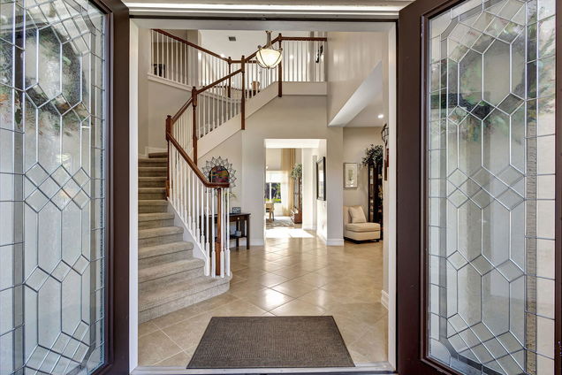 8107 Woodslanding Trail