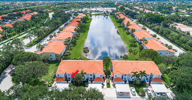7372 Lake Meadow Way Unit 101