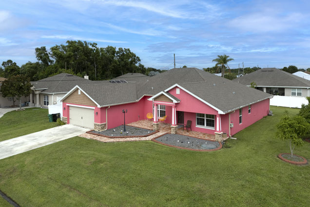 5000 NW Edgarton Terrace