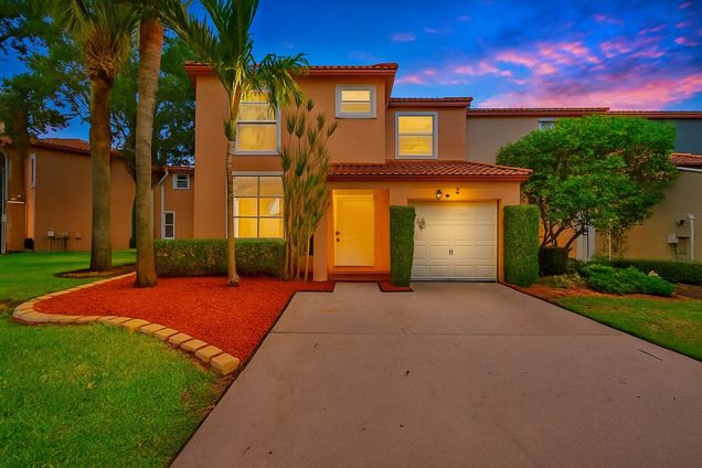 775 NW 154th Avenue