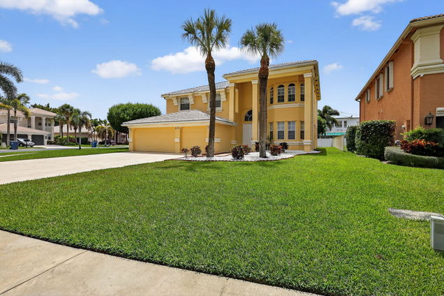 2173 Bellcrest Circle