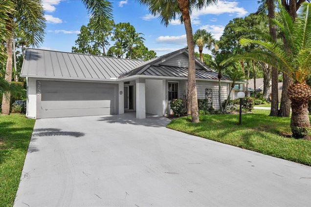 5757 Peachwood Court