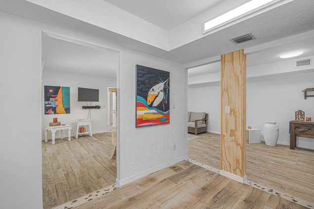 1221 S Lakes End Drive Unit 1