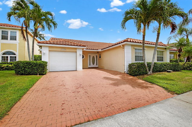 10628 Plainview Circle