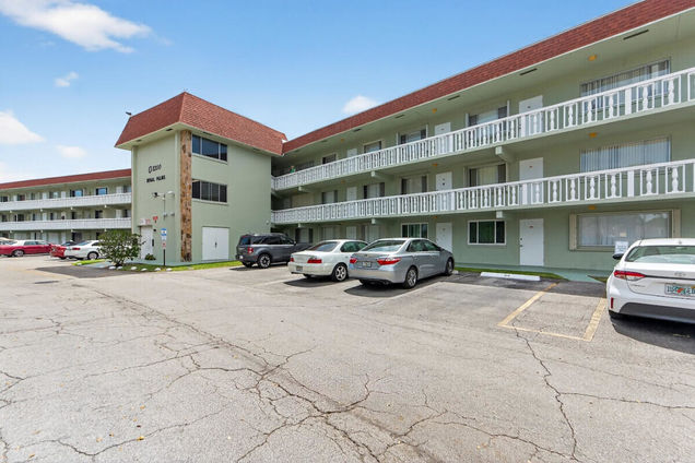 3200 Springdale Boulevard Unit 114
