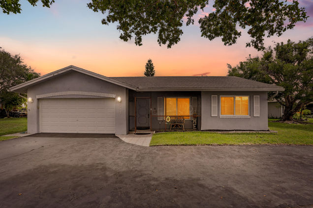 9735 NW 82nd Street