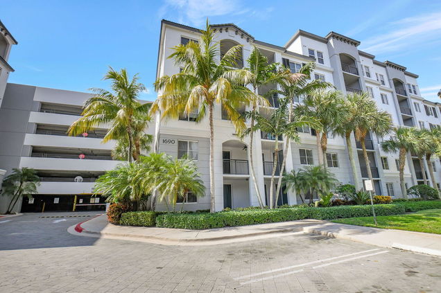 1690 Renaissance Commons Boulevard Unit 1329