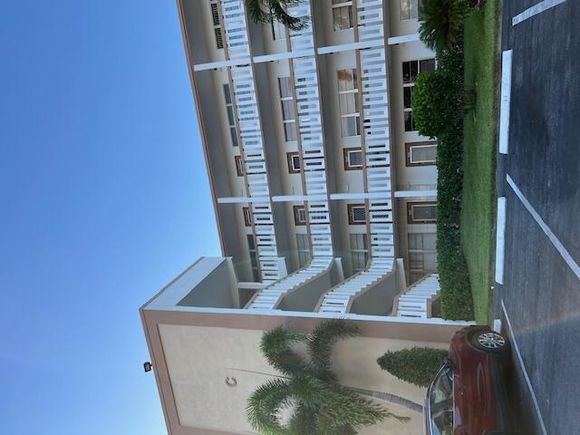 3045 Cornwall C
