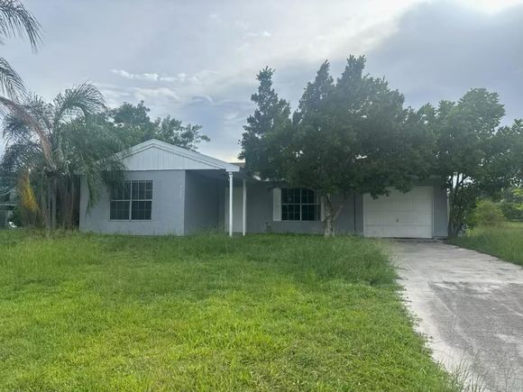 3152 SW Watson Court Port Saint Lucie, FL House Active - Photo 1 of 6. Opens carousel modal