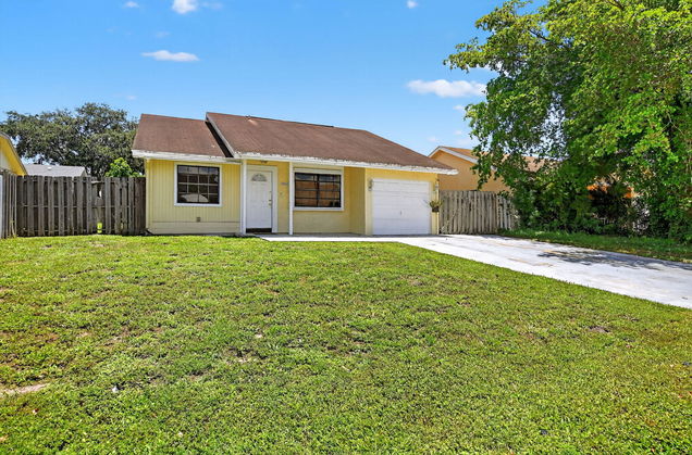 10548 Boca Entrada Boulevard Boca Raton, FL House Active - Photo 1 of 22. Opens carousel modal