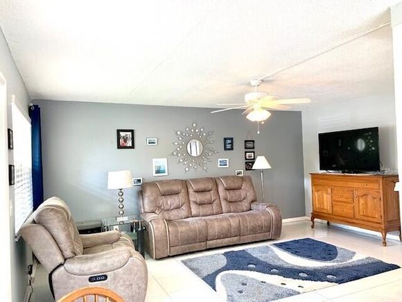 106 Hastings G