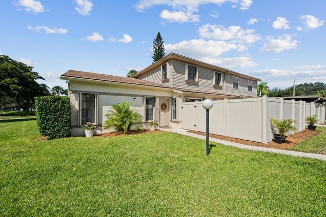 4451 Willow Pond Road Unit B