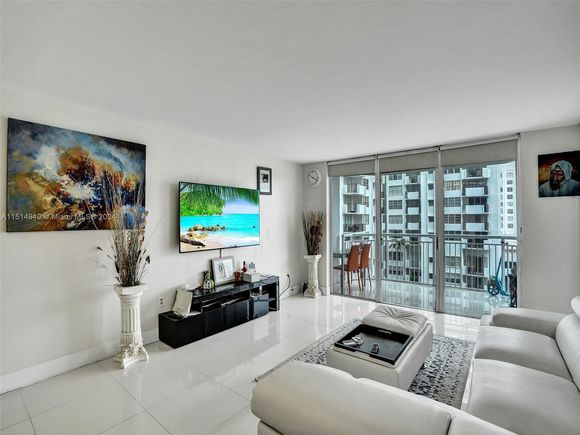 18061 Biscayne Boulevard Unit 502