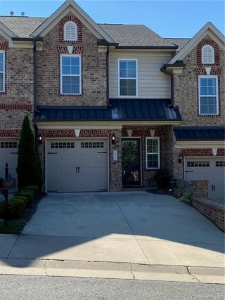 1031 Richmond Park Drive Unit 518