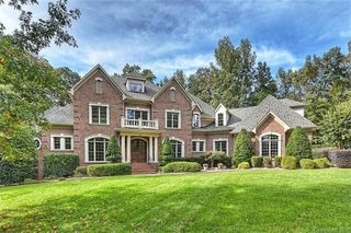 330 Trafalgar Place