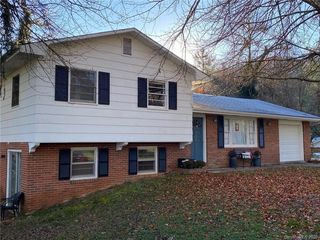 153 Delphia Drive