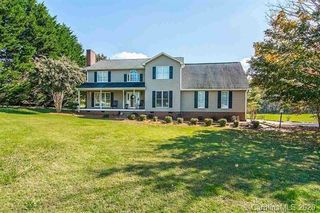 3 Carnoustie Court