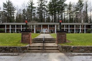 102 Boyd Drive Unit 3B