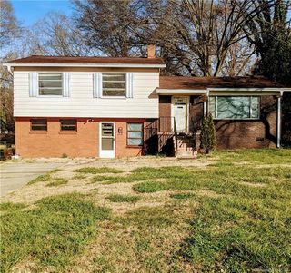 904 Blanton Street
