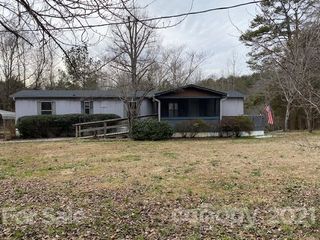 6140 Bentham Road
