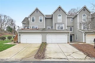 8914 Saint Pierre Lane