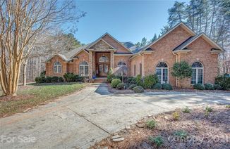 3421 Farm View Lane