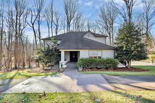8229 Getalong Road