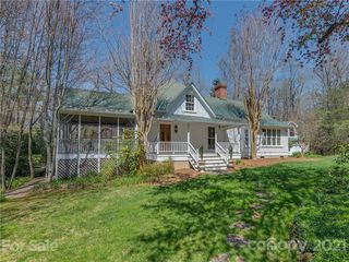 30 E Columbia Avenue