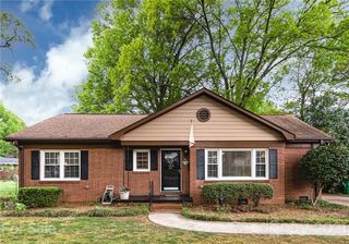 1818 Woodland Drive