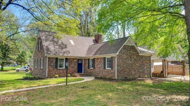 3400 Erinbrook Lane
