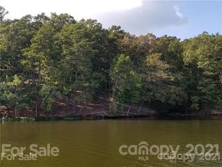 685 Whisper Lake Drive Unit 8