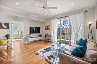 300 5th Street W Unit 552