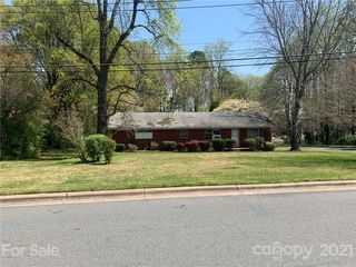6109 Wilora Lake Road