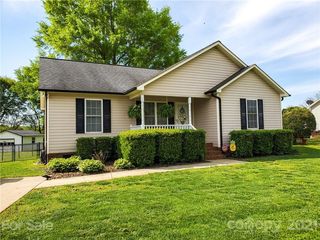 2710 Highland Drive