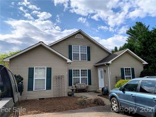 3118 22nd Street Lane NE
