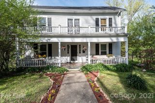 1003 Old North Road NW