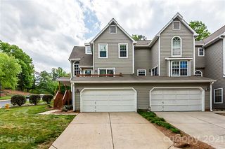 8916 Saint Pierre Lane