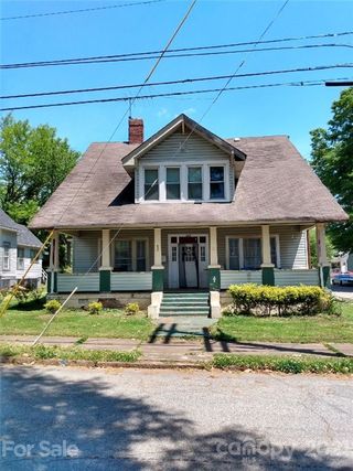 128 E Horah Street