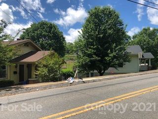 477 & 491 W Court Street