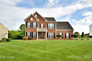 2505 Kings Farm Way