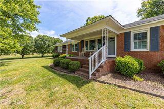 617 Gw Broome Road
