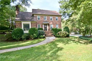 2000 Draymore Lane