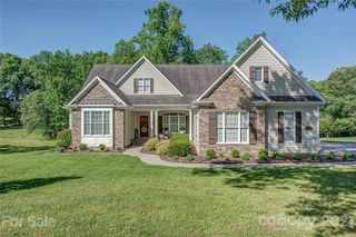 103 Kendallwood Drive