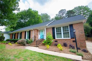 7712 Whistlestop Road