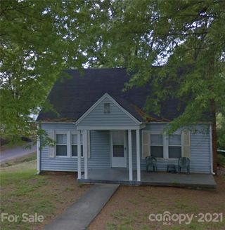 420 Coggins Avenue