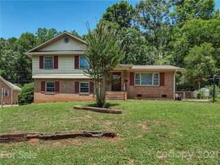 4213 Maureen Drive