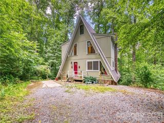 308 Utopia Drive